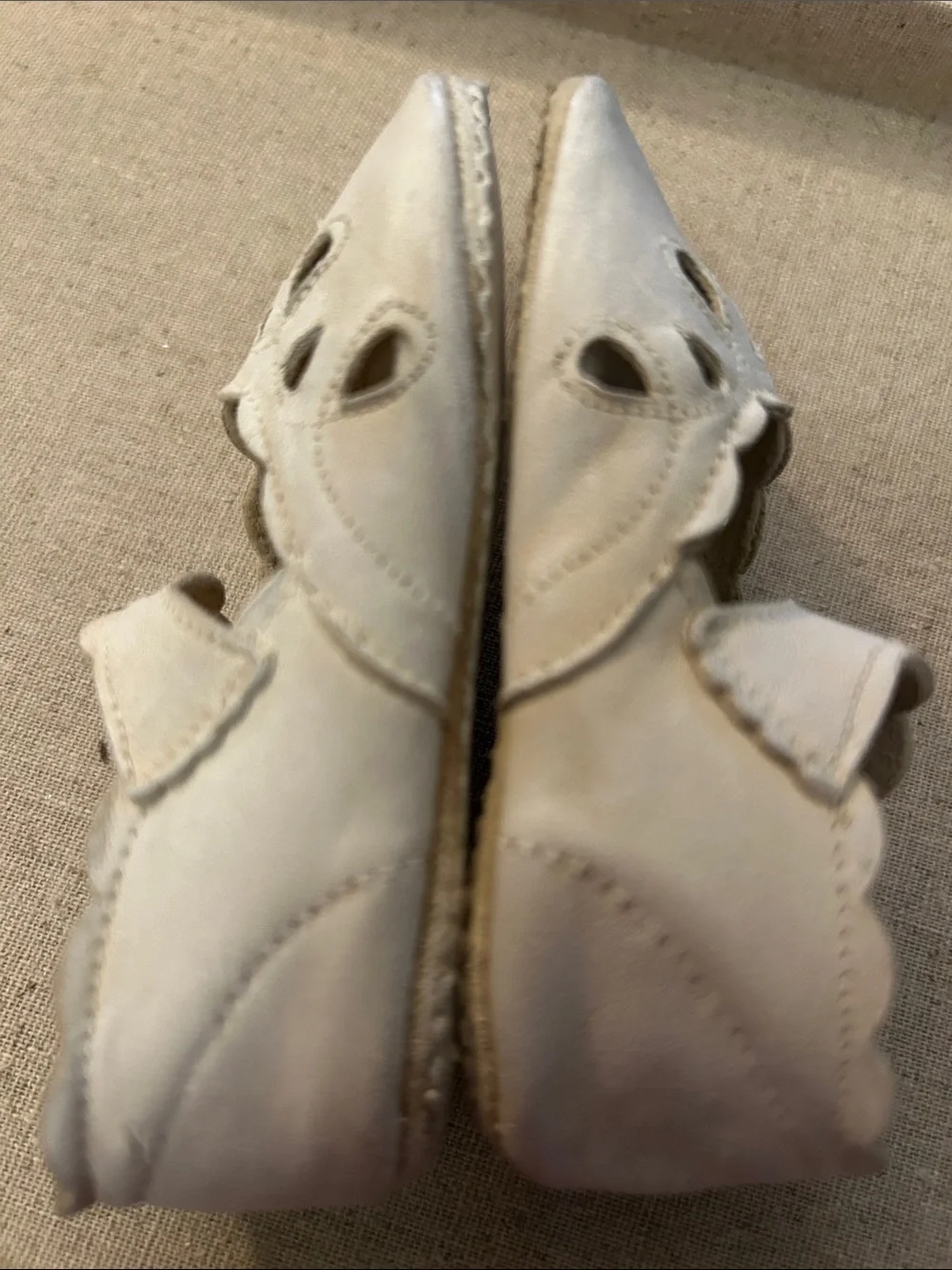 Vintage White Leather Mary Jane Baby Shoes with Cutout Detail